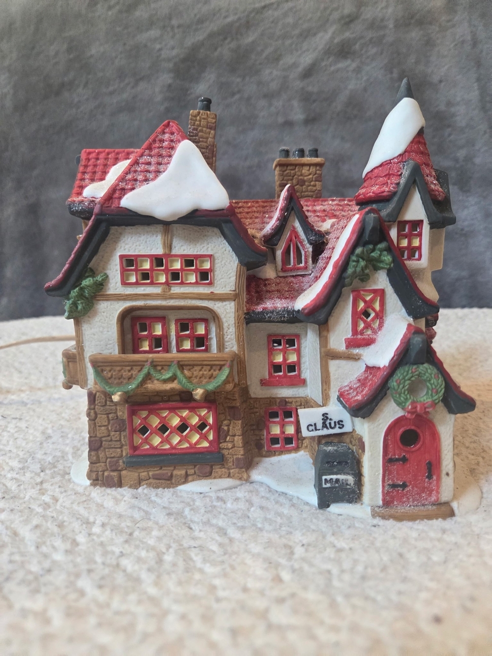 Department 56 North Pole Series "Santa's Workshop"